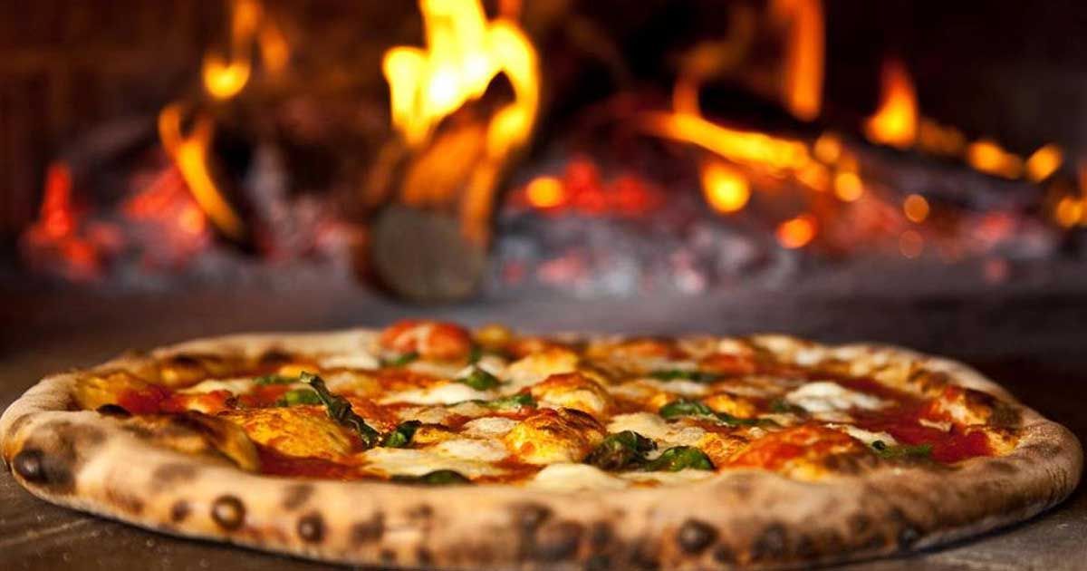 Featured-image-wood-fire-oven-pizza-in-bangalore